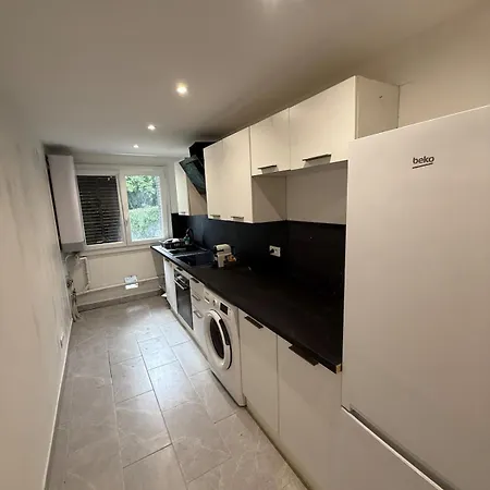 Apparently 2 Bedrooms